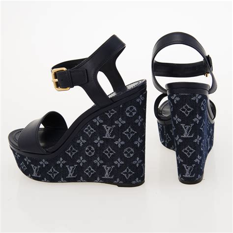 louis vuitton 2010 wedge